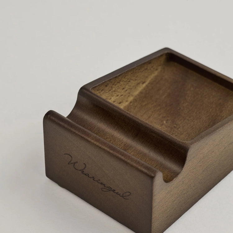 Wearingeul Ink and Pen Rest