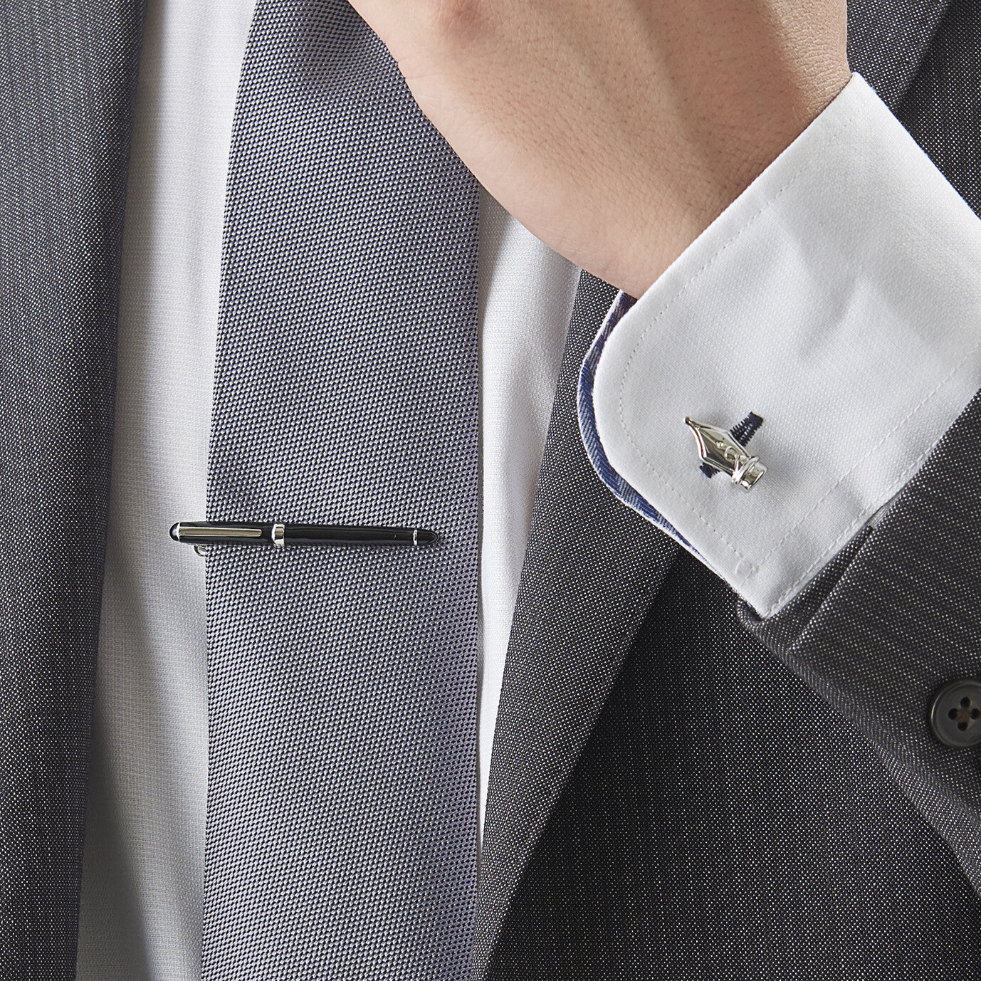 Men's Collection Tie Pin & Cuffs Fountain Pen {Tie Clip + Cuff Links)