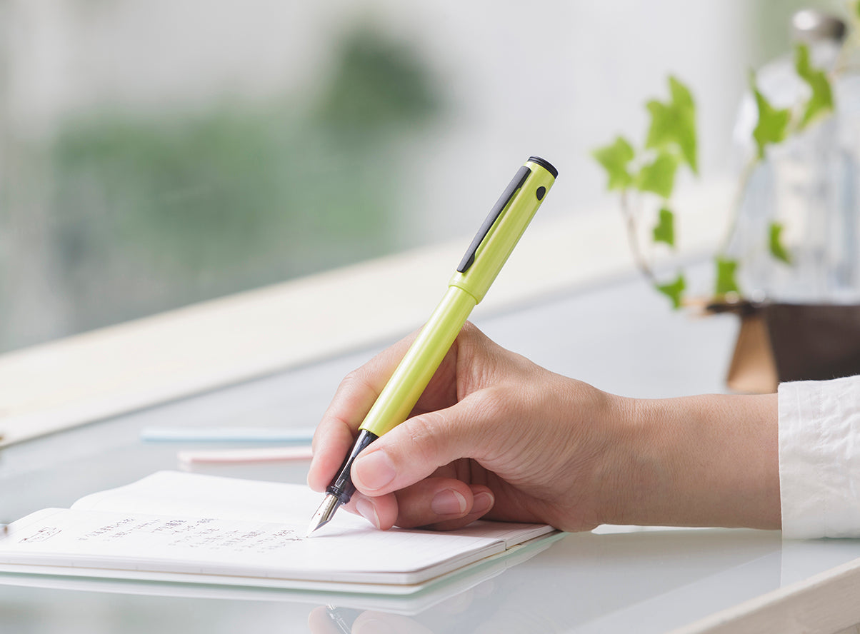 Pilot Lightive Fountain Pen