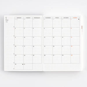 Hobonichi Techo Planner Book [Eng / A6 / Jan Start / Mon Start]
